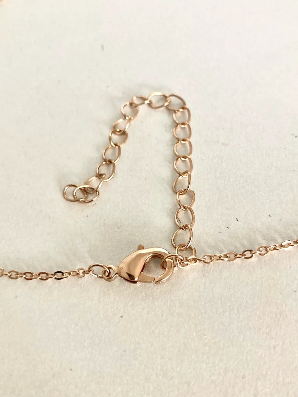 N/A delicate gold